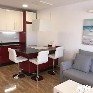 https://apartamento-albatros.in-canary-islands.com